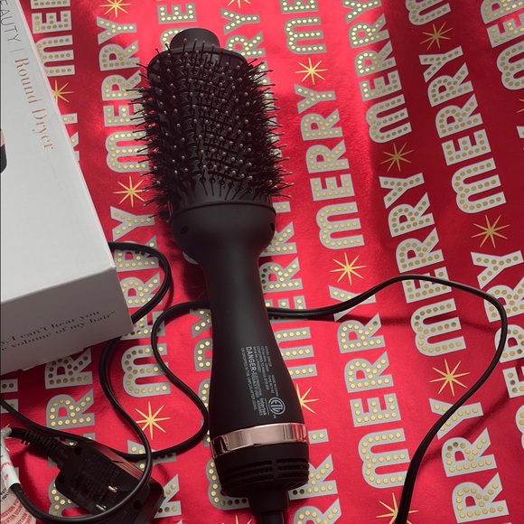 Fuller Beauty Black Hair Dryer Brush - Picture 4 of 4